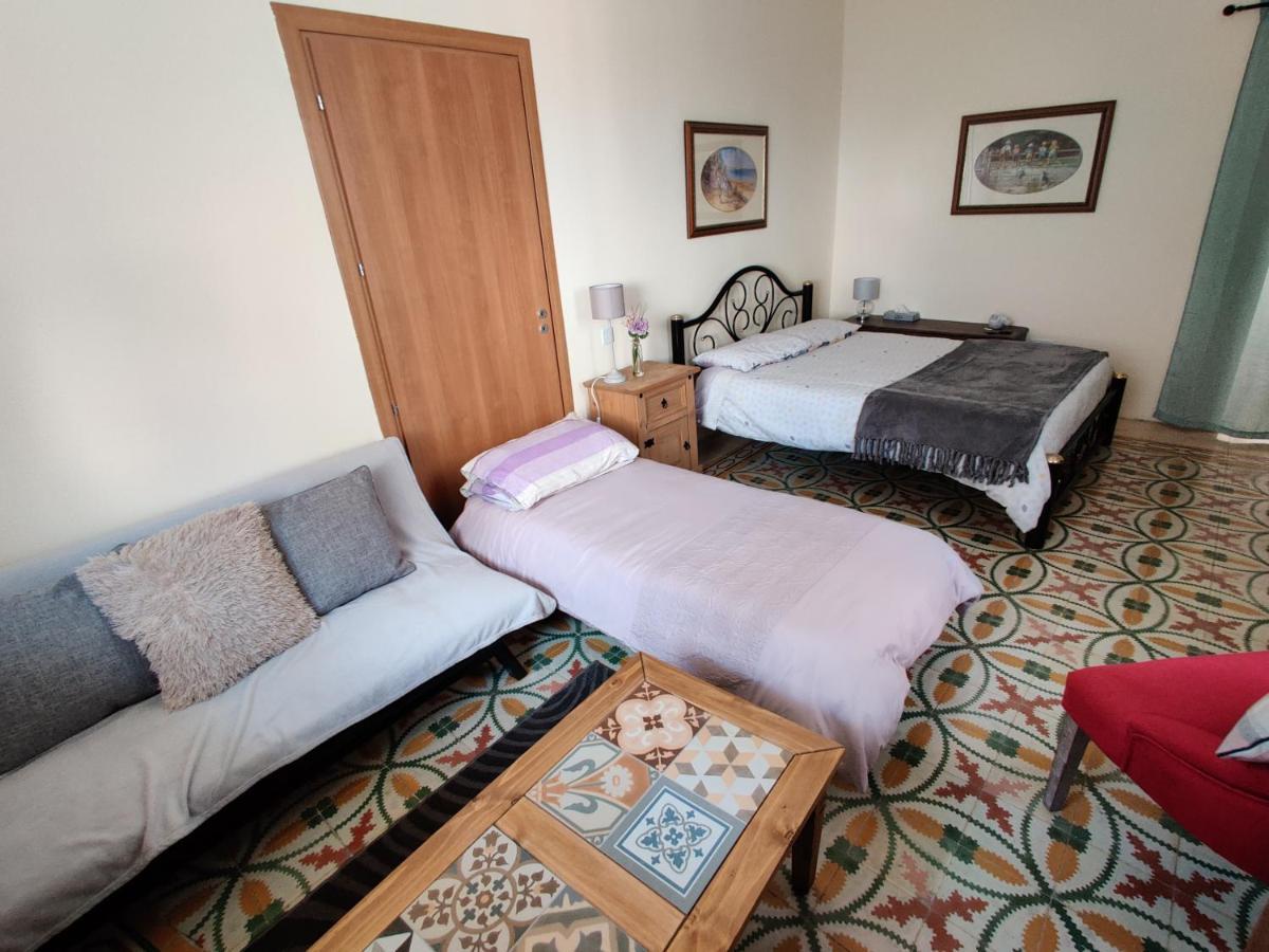 Ellas Place Tarxien Exteriör bild